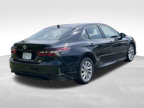 Used 2022 Toyota Camry LE w/ Cold Weather Package AWD/4WD image 4