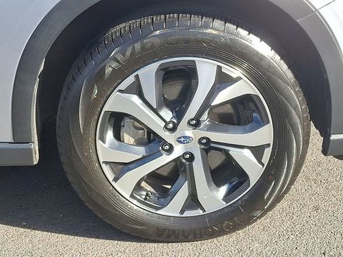 Used 2022 Subaru Outback Limited image 8