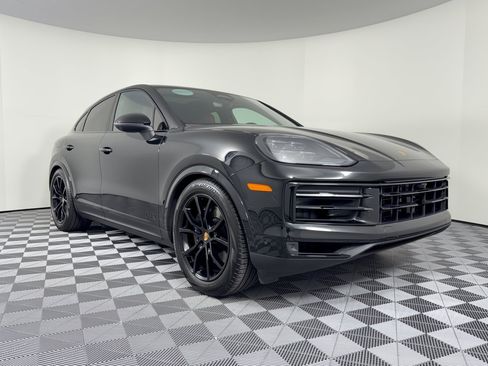 Certified 2026 Porsche Cayenne Coupe AWD/4WD image 7