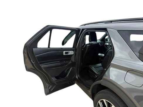 Used 2020 Ford Explorer ST w/ Premium Technology Package AWD/4WD image 12