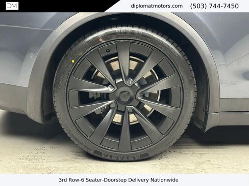 Used 2023 Tesla Model X Standard Sport Utility 4D image 39