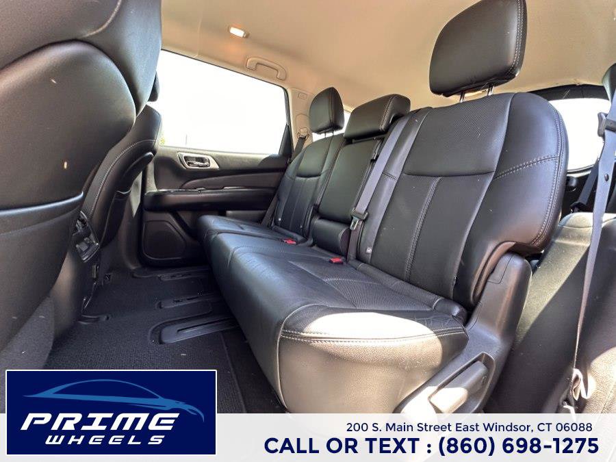 Used 2014 Nissan Pathfinder Platinum w/ Cargo Package AWD/4WD image 12