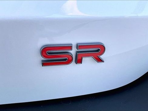 New 2026 Nissan Kicks SR FWD image 8