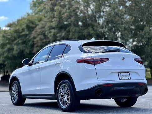 Used 2022 Alfa Romeo Stelvio Sprint image 9