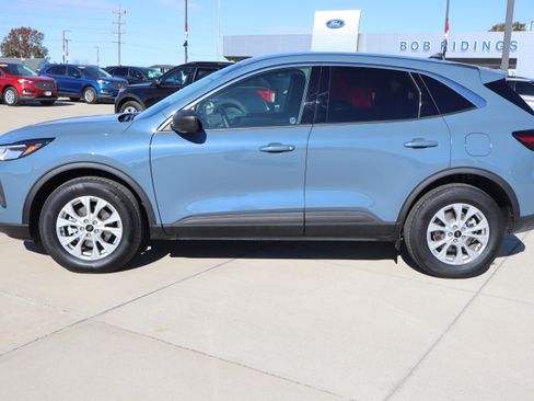 Used 2024 Ford Escape Active image 8