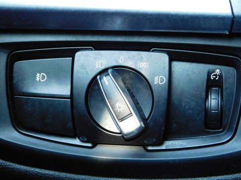 Used 2018 BMW X5 sDrive35i image 14