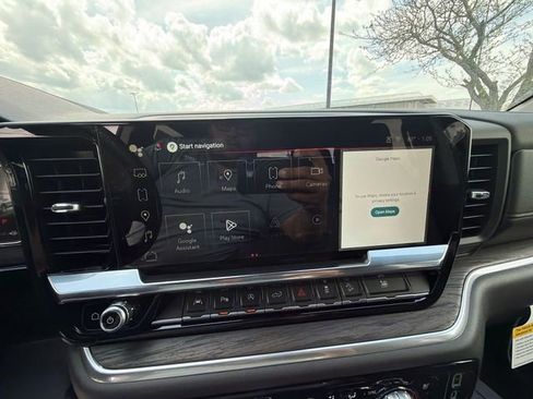 New 2026 GMC Sierra 1500 SLT w/ SLT Premium Package image 16