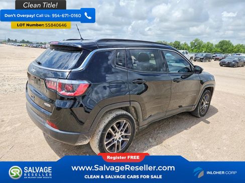 Used 2018 Jeep Compass Latitude FWD image 4