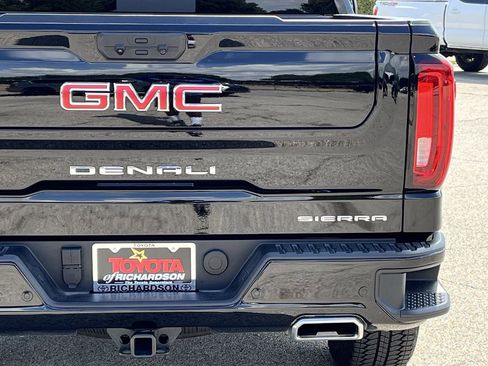 Used 2026 GMC Sierra 1500 Denali w/ Technology Package AWD/4WD image 6