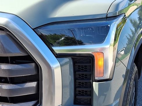 Certified 2026 Toyota Tundra Limited AWD/4WD image 9