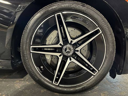 Used 2023 Mercedes-Benz C 300 4MATIC Sedan image 9