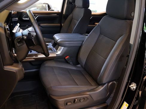 Used 2025 Chevrolet Silverado 1500 RST w/ All Star Edition Plus AWD/4WD image 5
