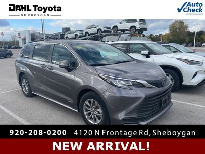 Used 2021 Toyota Sienna LE