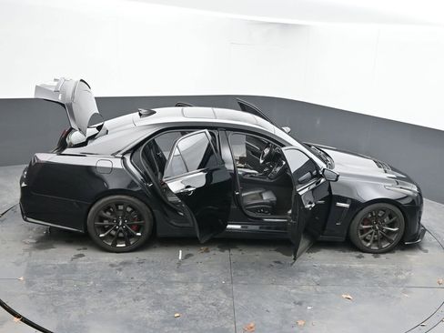 Used 2016 Cadillac CTS V w/ Luxury Package image 70