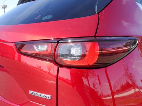 Certified 2025 MAZDA CX-5 AWD 2.5 S w/ Preferred Package image 5