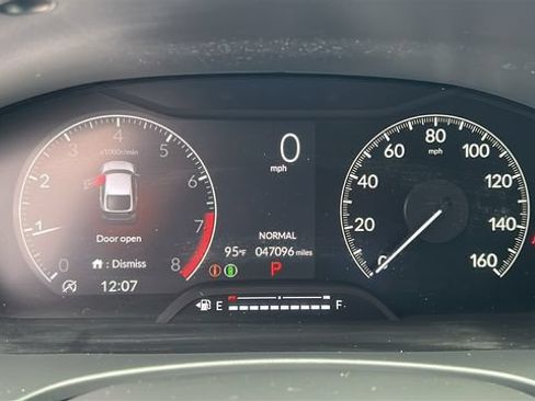 Used 2023 Honda Civic Sport image 14