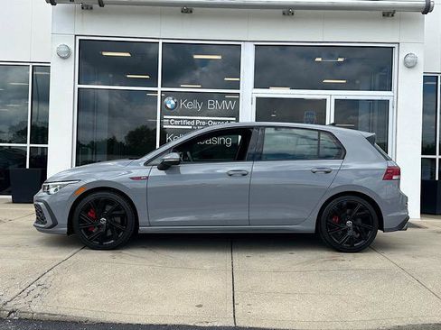 Used 2022 Volkswagen GTI SE FWD image 5