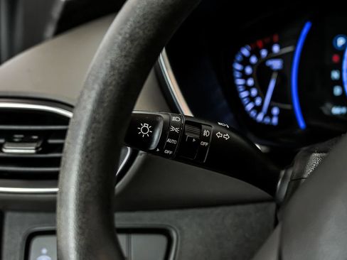 Used 2020 Hyundai Santa Fe SEL AWD/4WD image 19