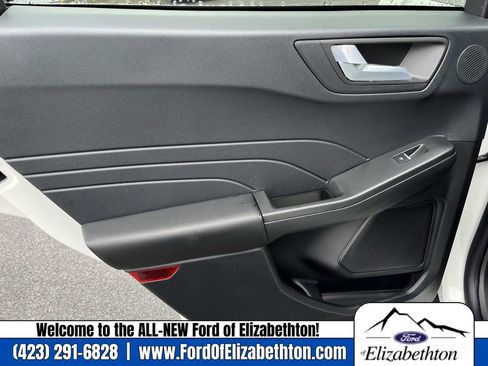 New 2026 Ford Escape Platinum w/ Premium Technology Package image 16