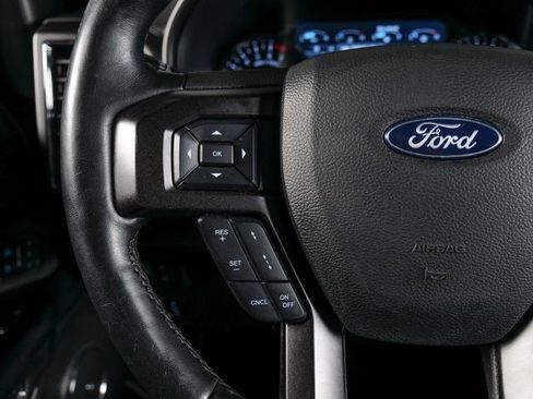 Used 2020 Ford Expedition Limited w/ Equipment Group 302A AWD/4WD image 20