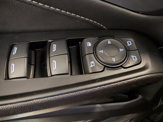 Used 2023 Chevrolet Traverse LT w/ LT Premium Package AWD/4WD image 9