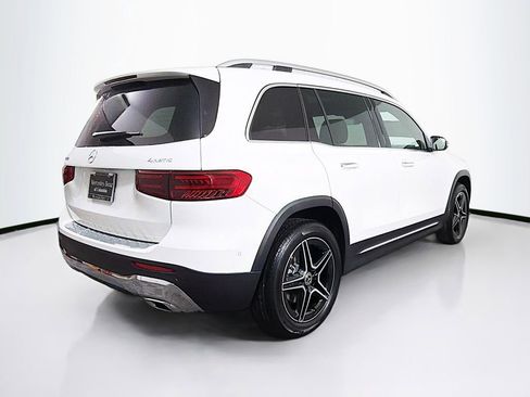 New 2026 Mercedes-Benz GLB 250 4MATIC image 7