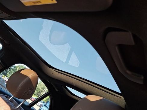 Used 2017 Mercedes-Benz E 300 image 10