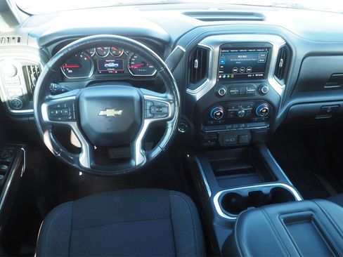 Used 2020 Chevrolet Silverado 2500 LT w/ Convenience Package image 23