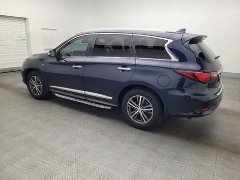 Used 2017 INFINITI QX60 3.5 w/ Premium Plus Package image 3