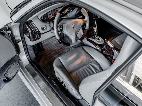 Used 2002 Porsche 911 Turbo image 4