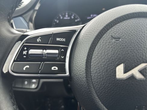 Used 2023 Kia Seltos S FWD image 29