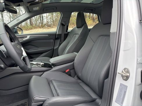 Used 2026 Audi A6 Prestige w/ Prestige Package image 9