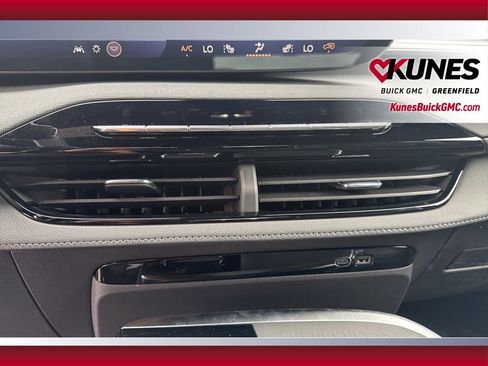 New 2026 Buick Enclave Sport Touring w/ Power Package image 32