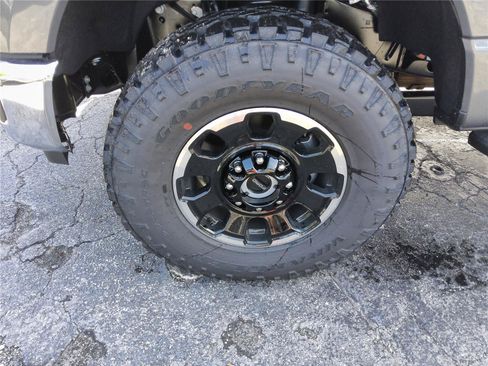 New 2026 Ford F250 XLT w/ Tremor Off-Road Package AWD/4WD image 9