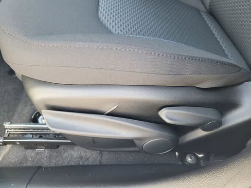 New 2025 Jeep Compass Sport image 14