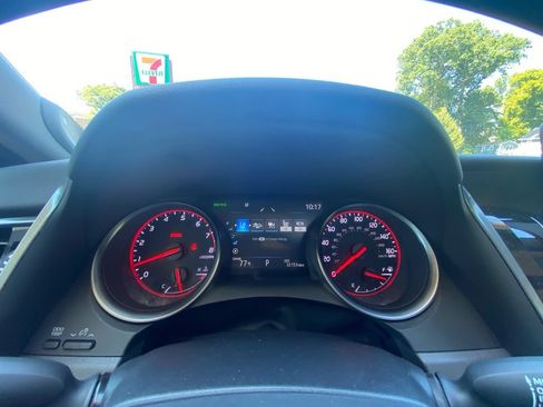 Used 2023 Toyota Camry XSE w/ Navigation Package FWD image 16