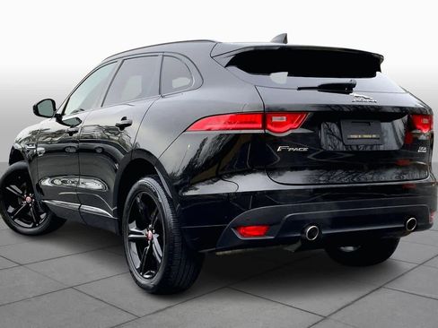 Used 2017 Jaguar F-PACE R-Sport image 12