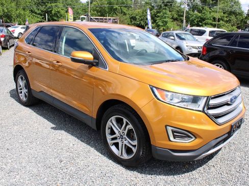 Used 2016 Ford Edge Titanium AWD/4WD image 4