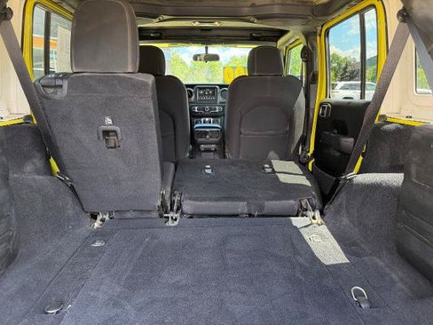 Used 2023 Jeep Wrangler Unlimited Sport AWD/4WD image 14