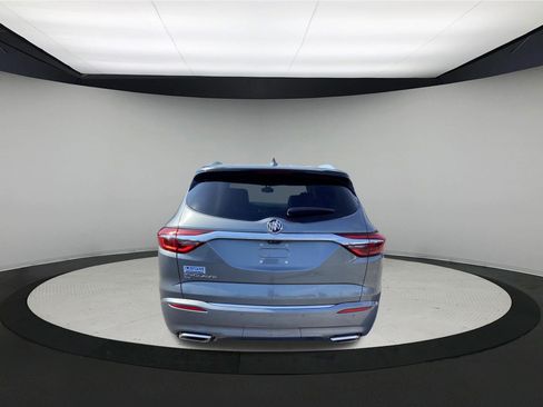 Used 2021 Buick Enclave Avenir w/ Avenir Technology Package AWD/4WD image 7