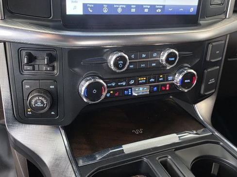 Used 2022 Ford F150 King Ranch w/ FX4 Off-Road Package AWD/4WD image 22