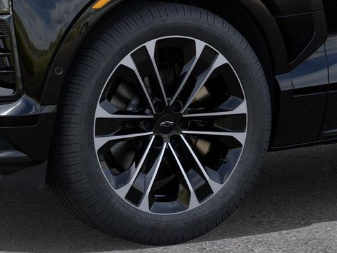 New 2026 Chevrolet Blazer EV SS image 9