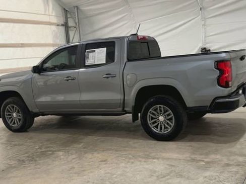 Used 2024 Chevrolet Colorado LT w/ LT Convenience Package II RWD image 2