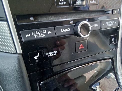 Used 2017 INFINITI Q50 3.0t Premium w/ 3.0T Premium Plus Package image 24