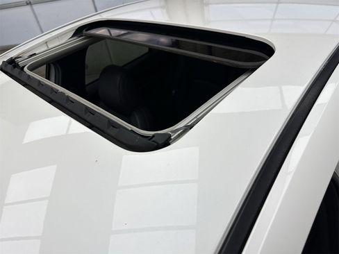 Used 2021 MAZDA MAZDA3 2.5 Turbo Sedan w/Premium Plus image 41