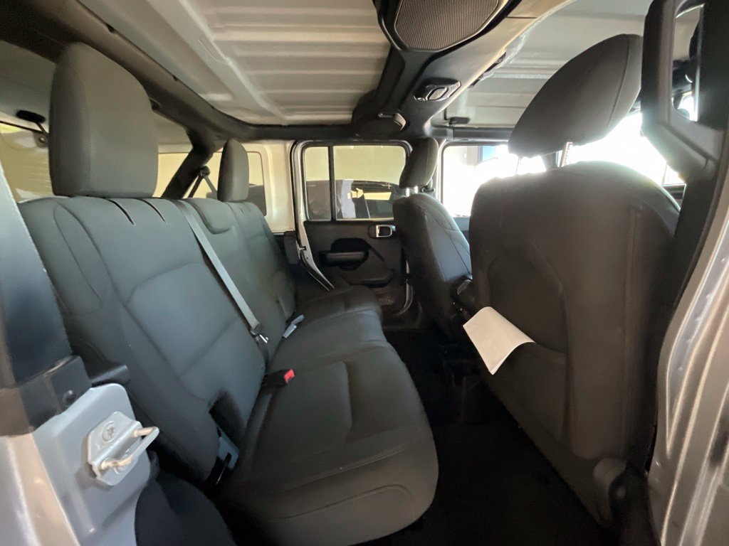 Used 2019 Jeep Wrangler Unlimited Sport S AWD/4WD image 20