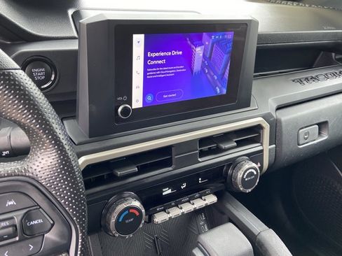 Used 2024 Toyota Tacoma SR image 20