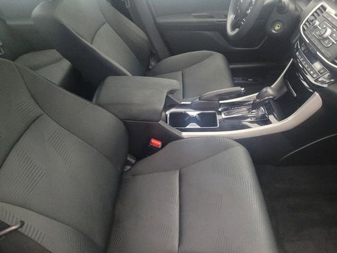 Used 2016 Honda Accord LX image 21