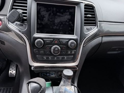 Used 2018 Jeep Grand Cherokee Trackhawk AWD/4WD image 5