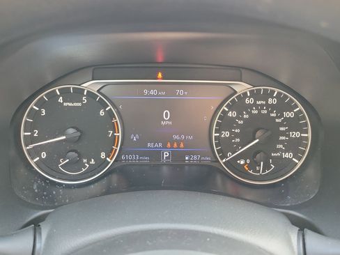 Used 2024 Nissan Altima 2.5 SV image 24